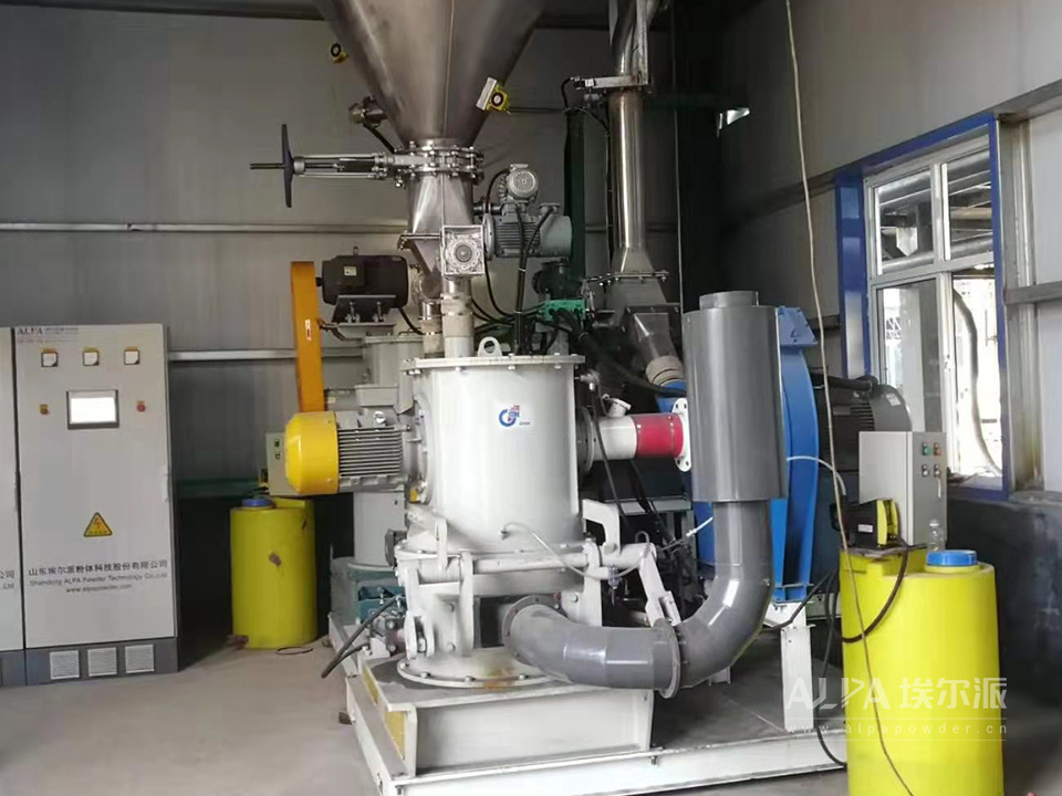 TSM<a href=http://www.galvanizingplants.cn/chanpin/144.html target=_blank class=infotextkey><a href=http://www.galvanizingplants.cn/chanpin/145.html target=_blank class=infotextkey>小蘇打</a></a>粉碎機設(shè)備實例圖